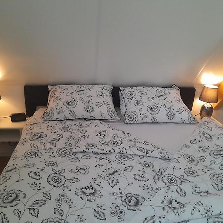 Top Appartement Short Stay In Mooie Omgeving Kortenhoef. Kültér fotó